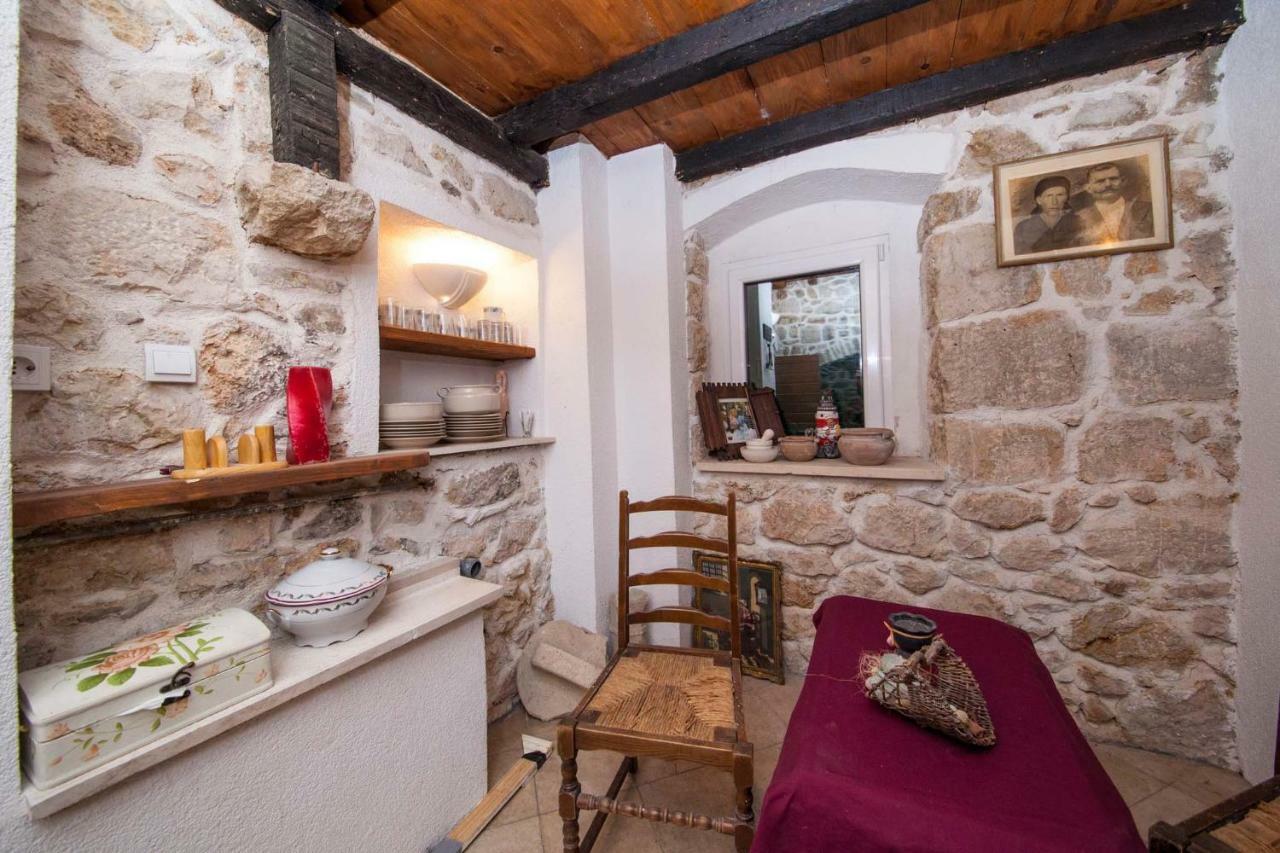 Old Stone House Mario Vila Podgora Exterior foto